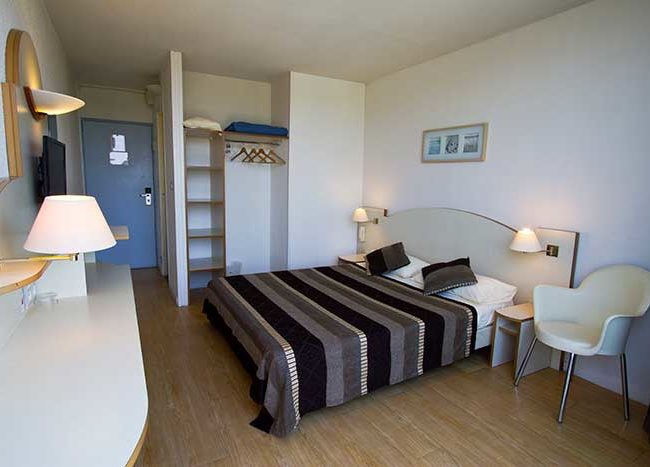 chambre-double-hotel-centre-plage